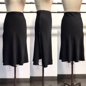 Audrey 3+1 Midi Skirt with side slit